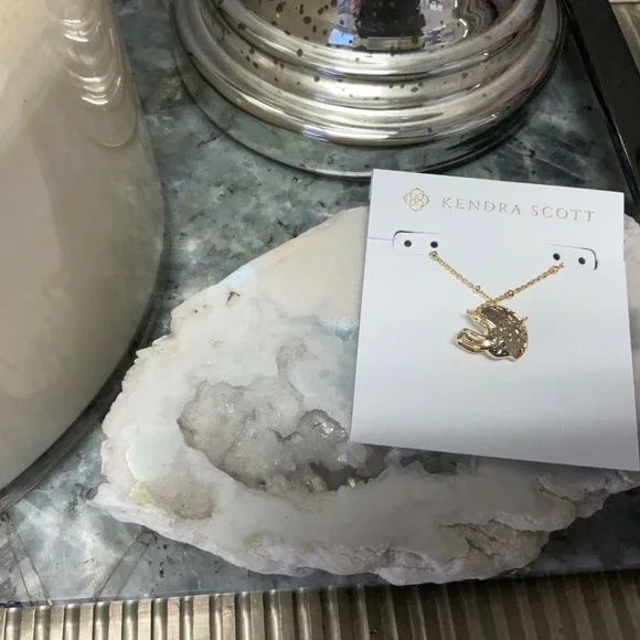 Kendra Scott Football Helmet Gold Short Pendant Necklace - Picture 5 of 5